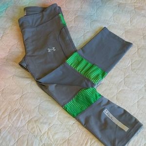 Cropped Under Armour running tights